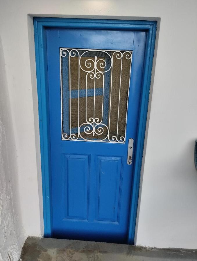 Light Blue Home Folegandros Town Экстерьер фото